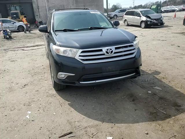 2013 Toyota Highlander - Image 11