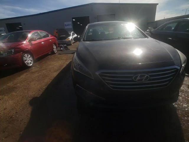 2015 Hyundai Sonata - Image 14