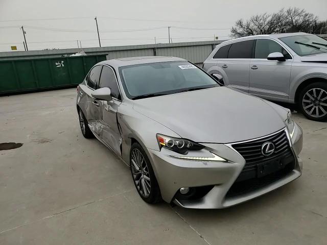 2014 Lexus IS - Image 11