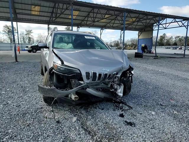 2019 Jeep Grand Cherokee - Image 12