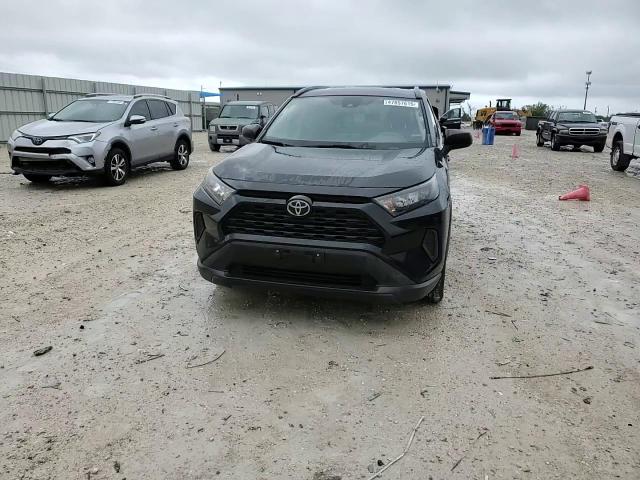 2019 Toyota RAV 4 - Image 13