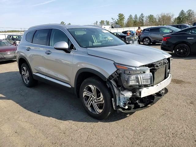 2022 Hyundai Santa Fe - Image 11