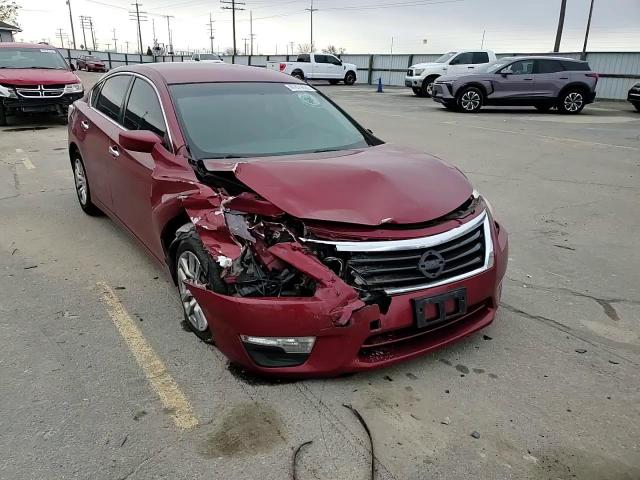 2015 Nissan Altima - Image 11