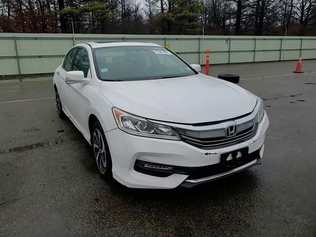 2016 Honda Accord - Image 11