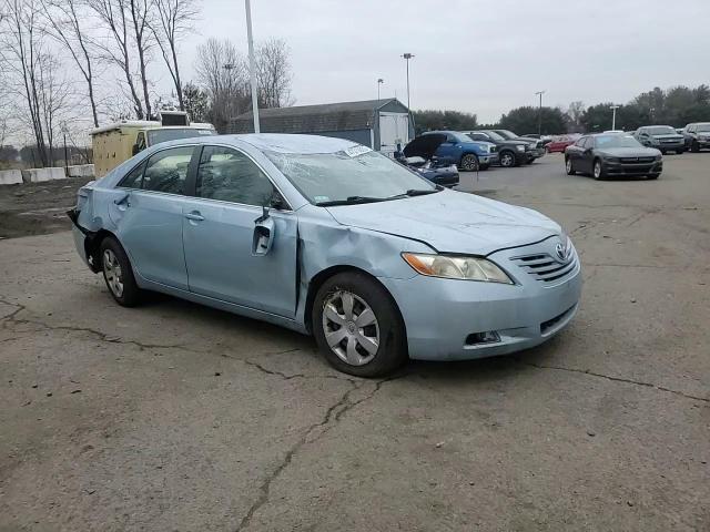 2009 Toyota Camry - Image 11