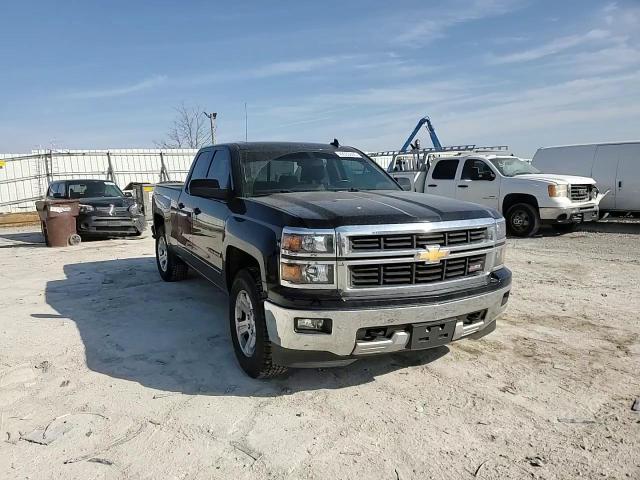 2015 Chevrolet Silverado - Image 10