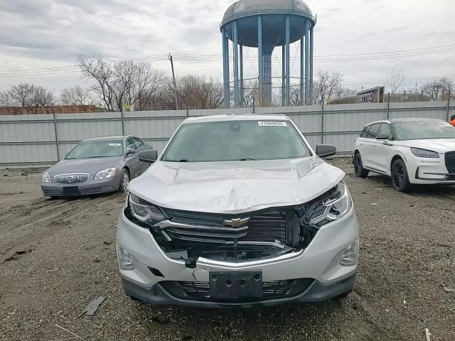 2020 Chevrolet Equinox - Image 12