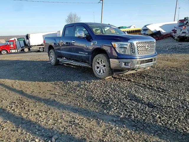 2016 Nissan Titan - Image 10