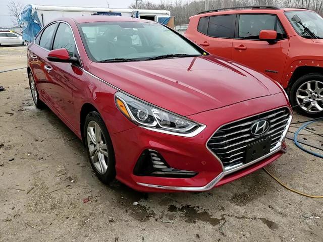 2018 Hyundai Sonata - Image 13