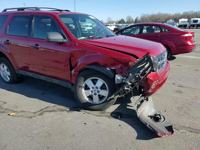 2010 Ford Escape - Image 12