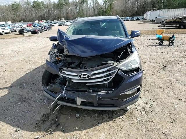 2018 Hyundai Santa Fe - Image 11