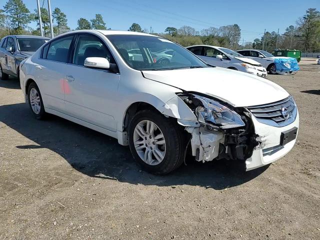 2012 Nissan Altima - Image 11