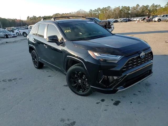 2022 Toyota RAV 4 - Image 14