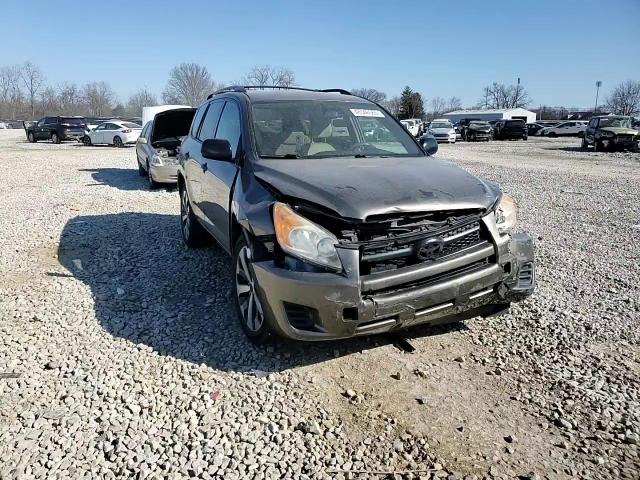 2009 Toyota RAV 4 - Image 12
