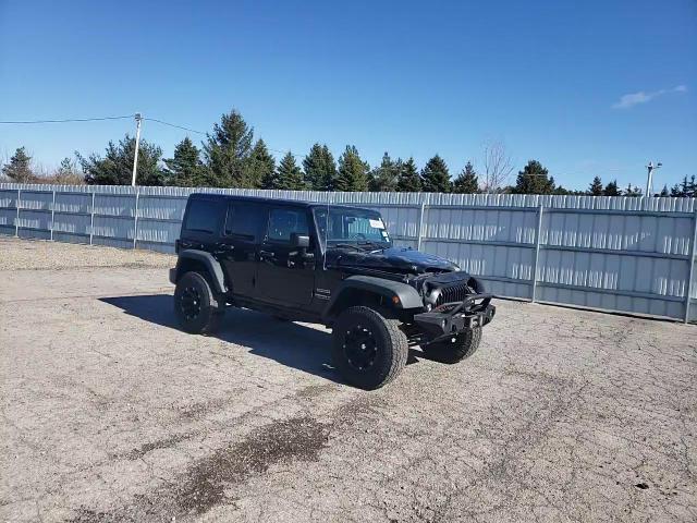 2016 Jeep Wrangler - Image 12