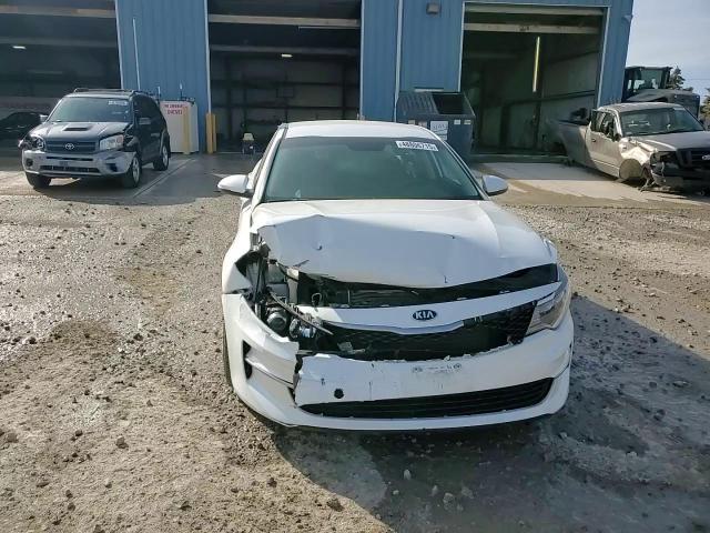 2016 Kia Optima - Image 10