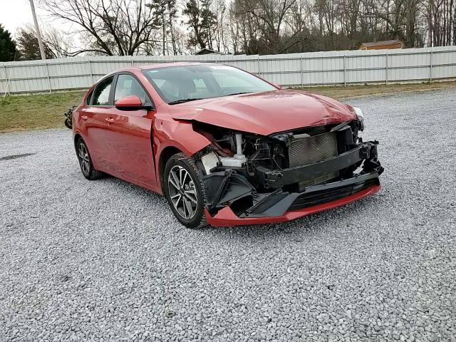 2023 Kia Forte - Image 11