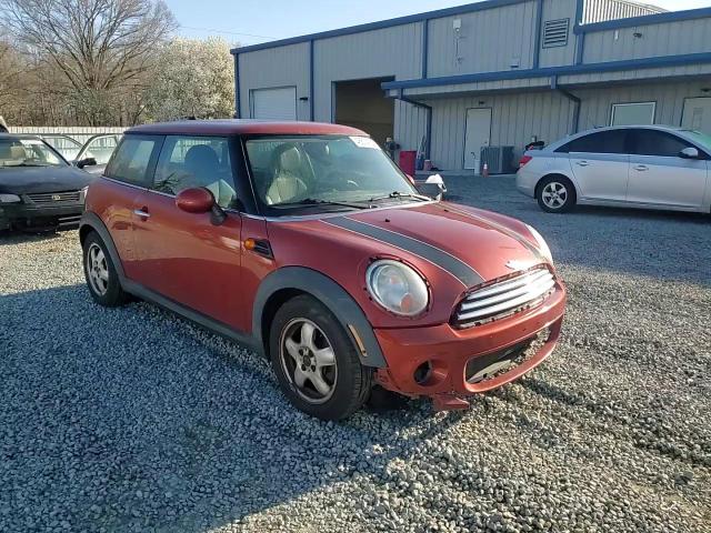 2011 MINI Cooper - Image 11
