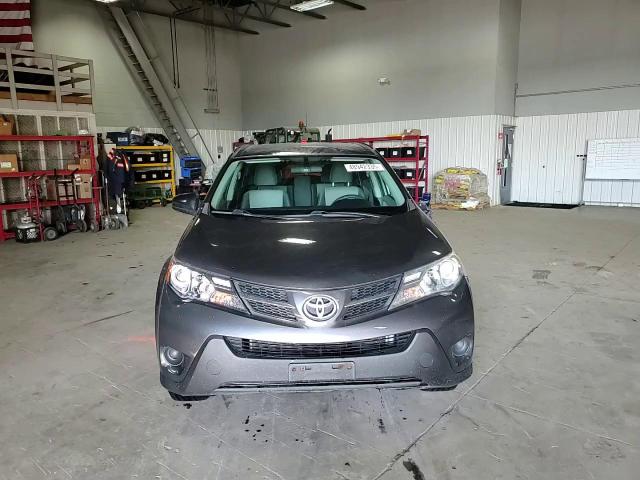 2013 Toyota RAV 4 - Image 12