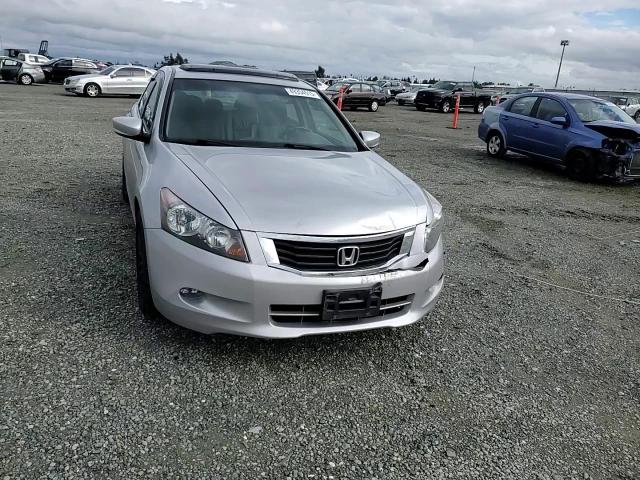 2010 Honda Accord - Image 10