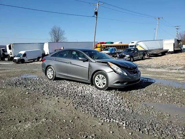 2012 Hyundai Sonata - Image 10