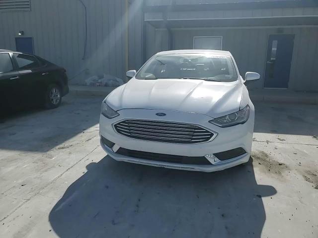 2017 Ford Fusion - Image 11