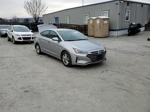2020 Hyundai Elantra - Image 11