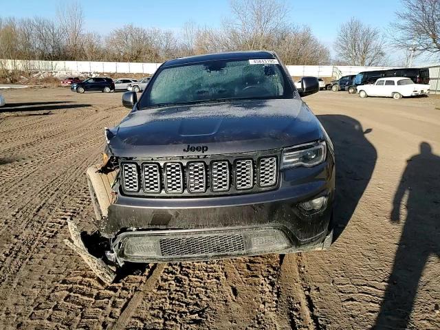 2020 Jeep Grand Cherokee - Image 12