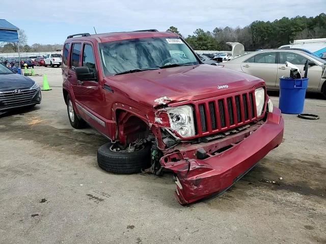 2010 Jeep Liberty (North America) - Image 12