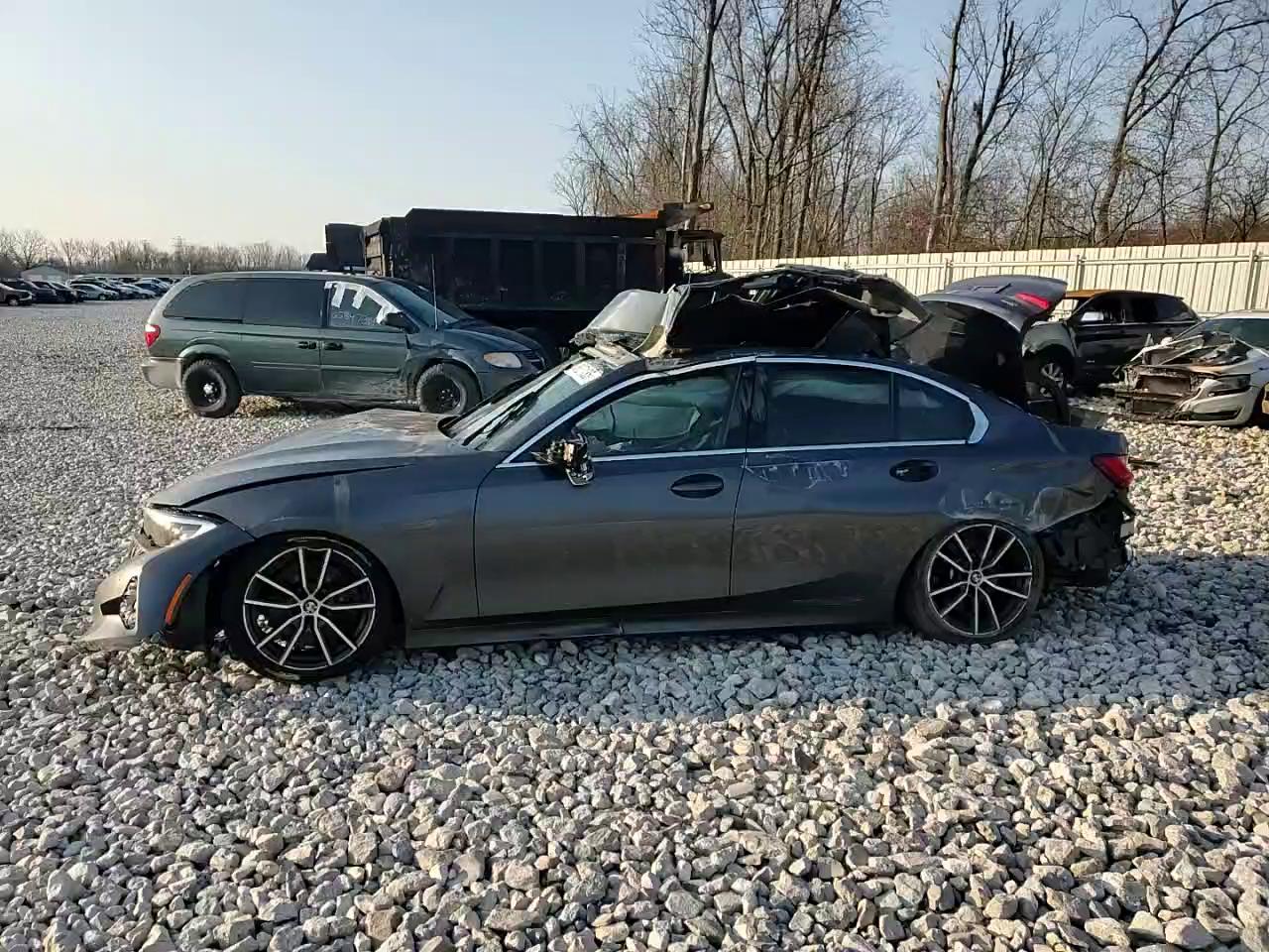 Фото: 3MW5R7J06L8B26955