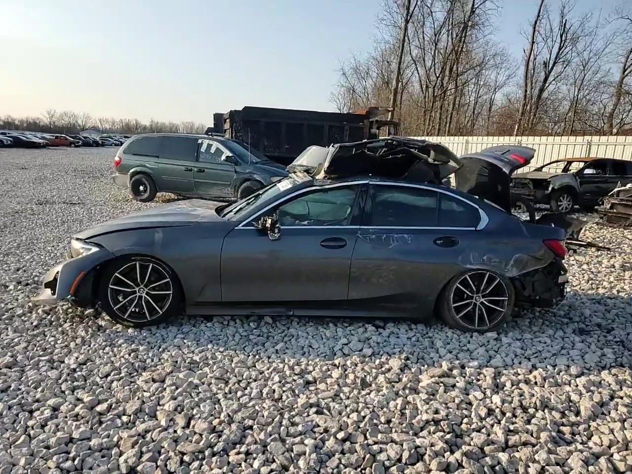 Фото: 3MW5R7J06L8B26955