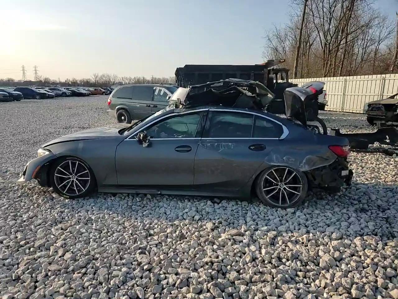 Фото: 3MW5R7J06L8B26955