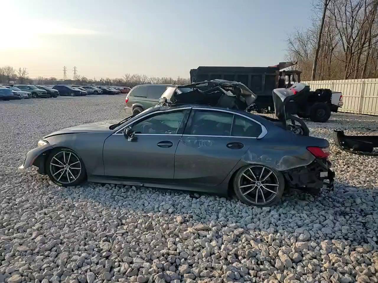 Фото: 3MW5R7J06L8B26955