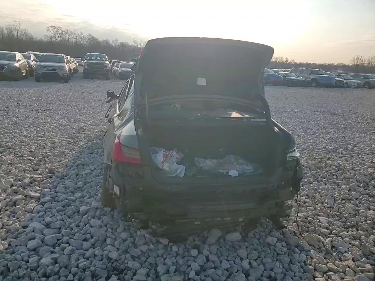 Фото: 3MW5R7J06L8B26955