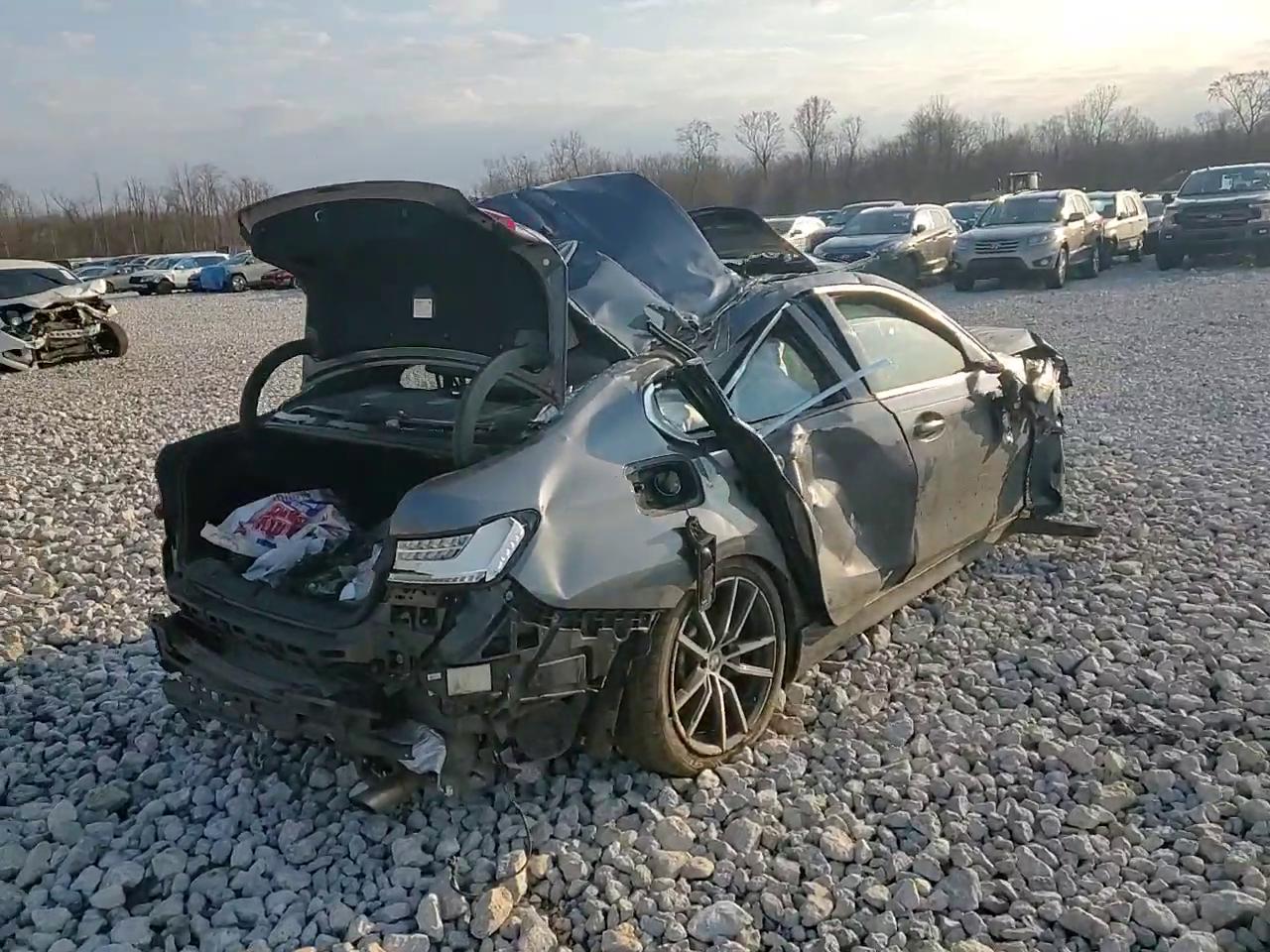 Фото: 3MW5R7J06L8B26955