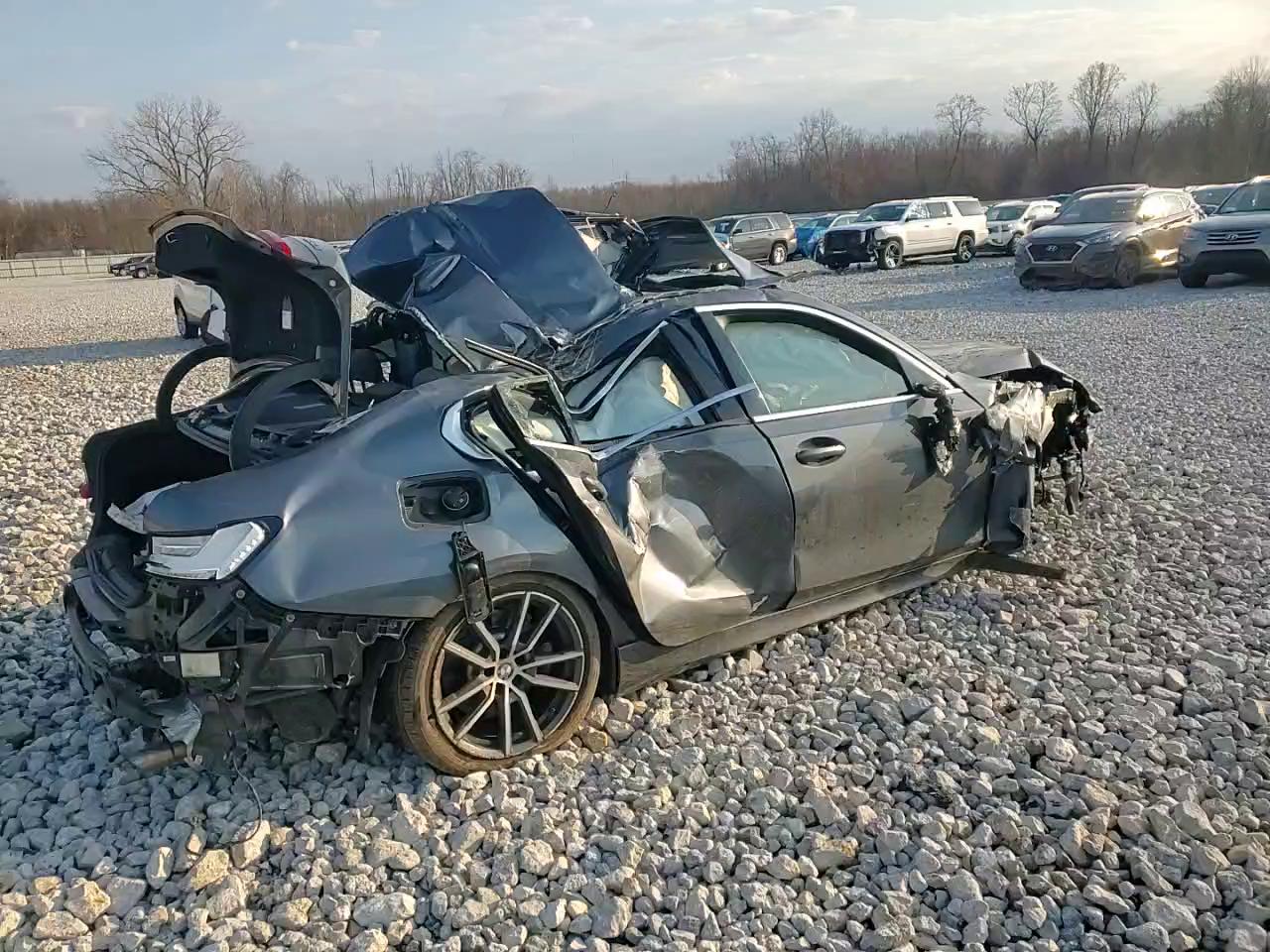 Фото: 3MW5R7J06L8B26955