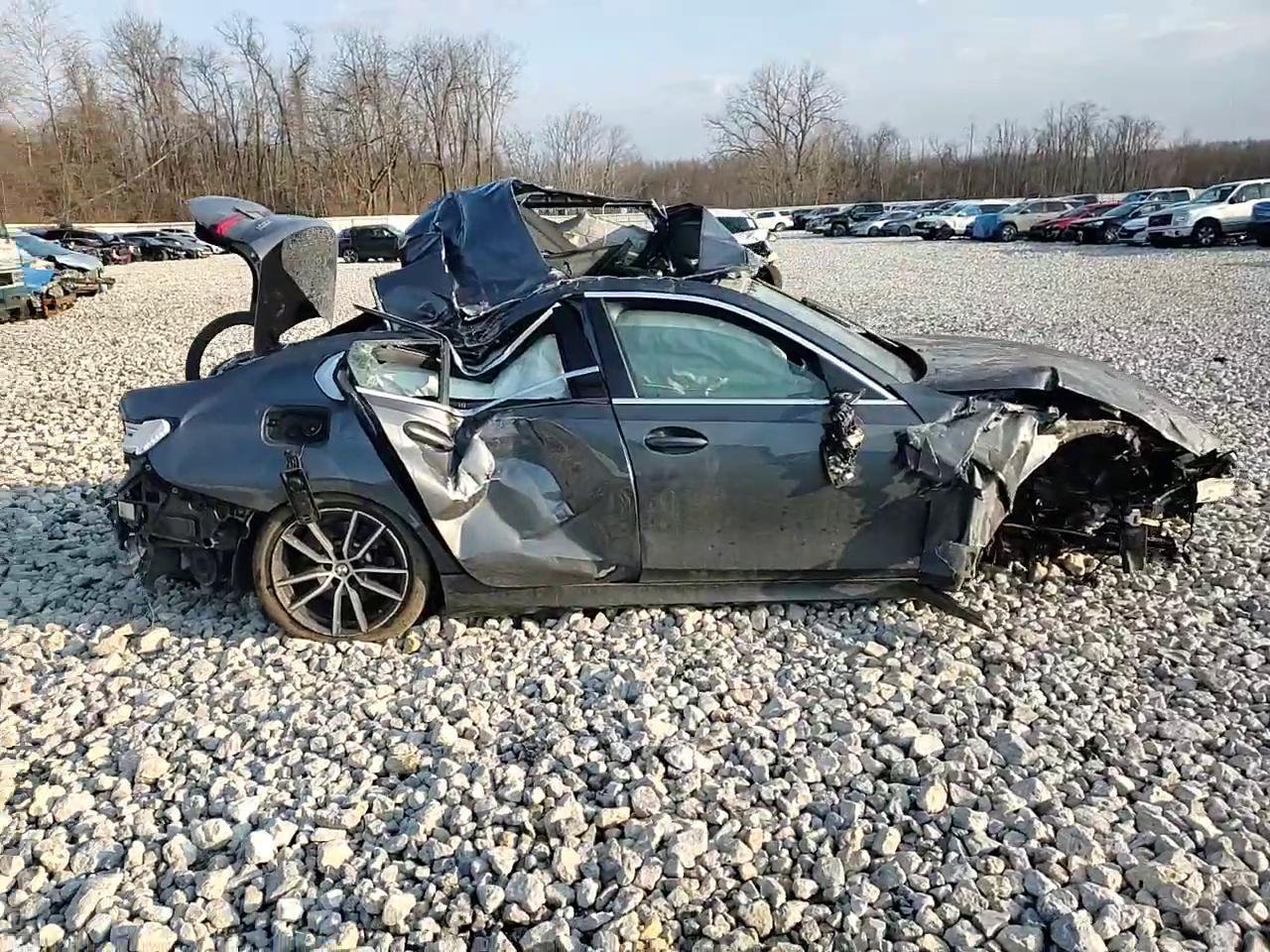 Фото: 3MW5R7J06L8B26955