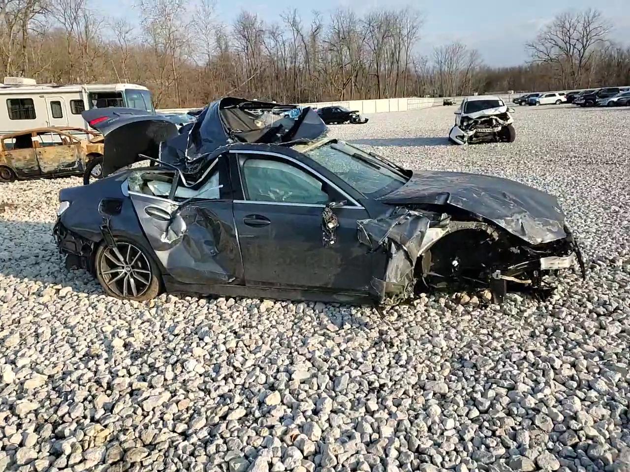 Фото: 3MW5R7J06L8B26955