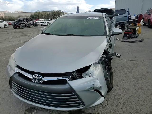 2016 Toyota Camry - Image 13