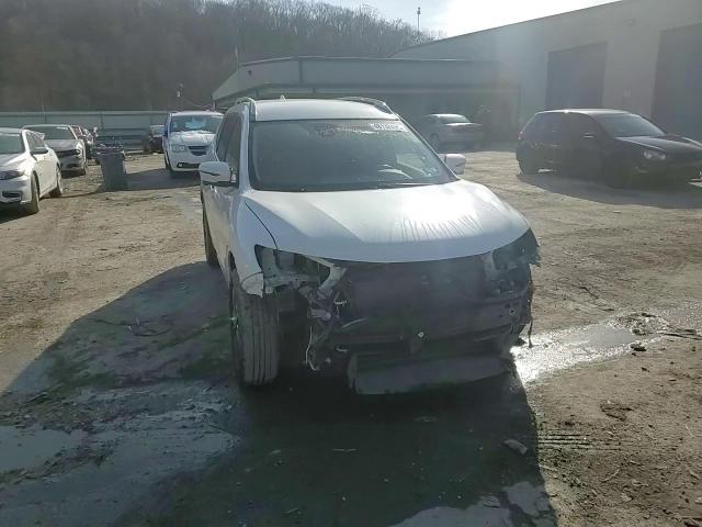 2019 Nissan Rogue - Image 15