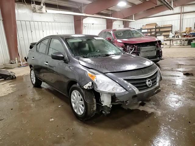 2015 Nissan Versa - Image 14