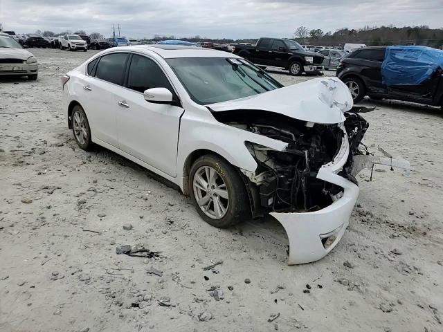 2014 Nissan Altima - Image 11