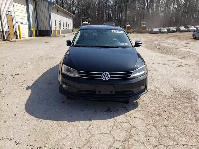 2015 Volkswagen Jetta - Image 13