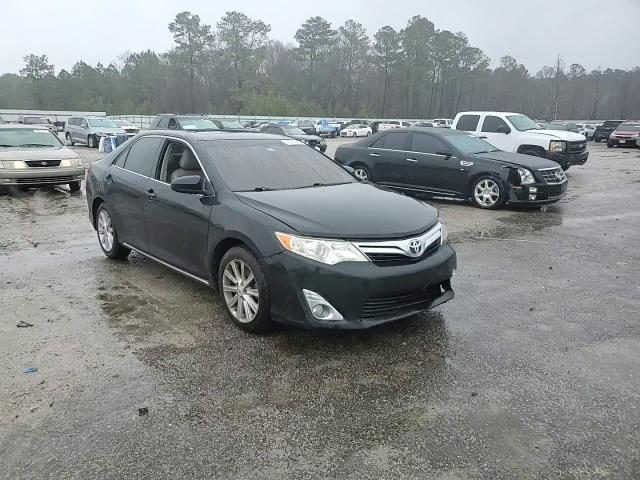 2012 Toyota Camry - Image 10