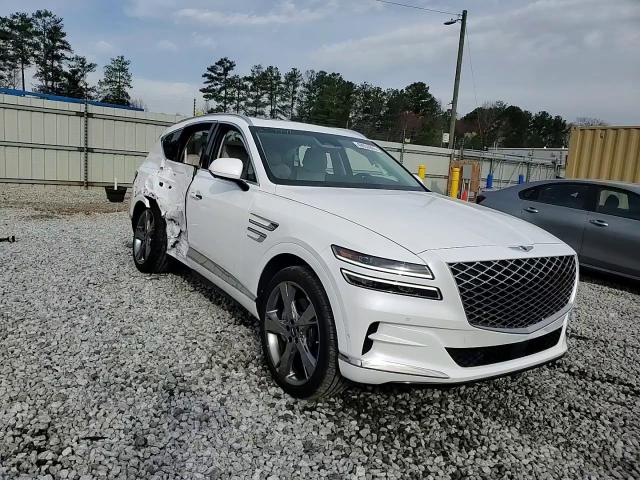 2024 Genesis GV80 - Image 14