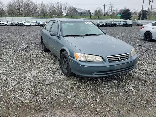 2000 Toyota Camry - Image 11