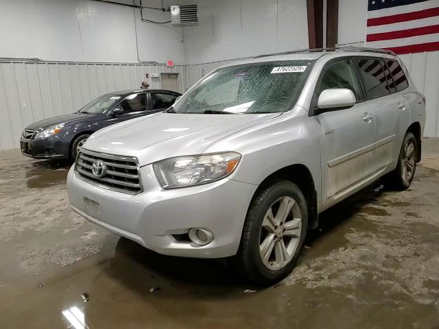 2010 Toyota Highlander - Image 12