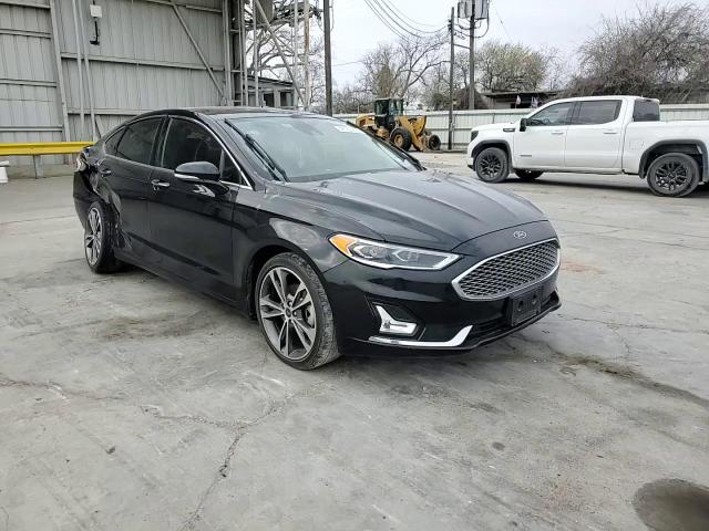 2020 Ford Fusion - Image 11