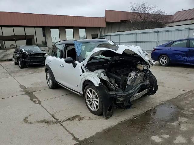 2015 MINI Cooper - Image 12