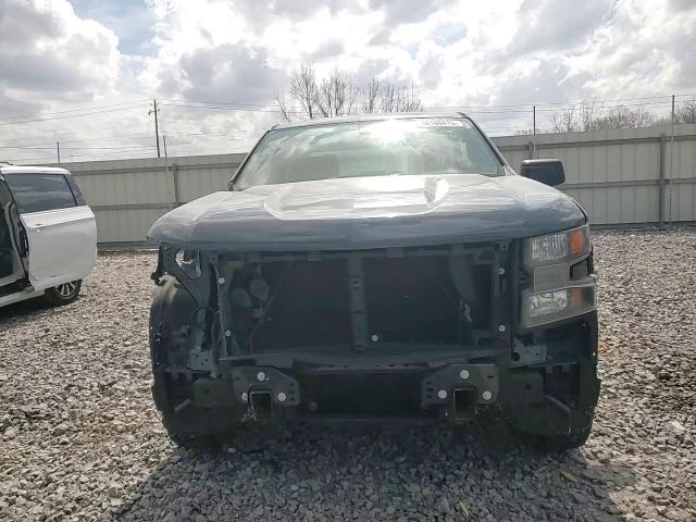 2019 Chevrolet Silverado - Image 11